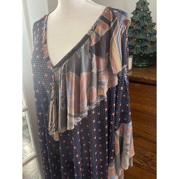 Free People - Kimono dress ruffle v-neck swiming cover up size M/L - Picture 12 of 14